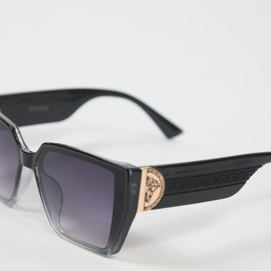 eyedigo-oversize-Stylish sunslasses-gradient-black-clear-black-phantom-model-S09-0009 4