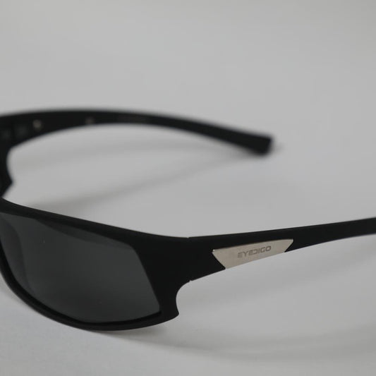 eyedigo-wayfarer-Stylish sunglasses-black-matte-black-wraparound-front-S10-0016 3