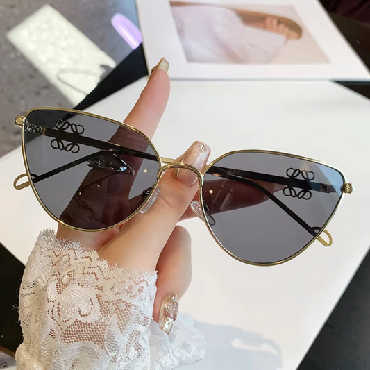 EyedigoLight Black X Metal GoldenElegant Cat-Eye sunglasses - E09-0040 1-side