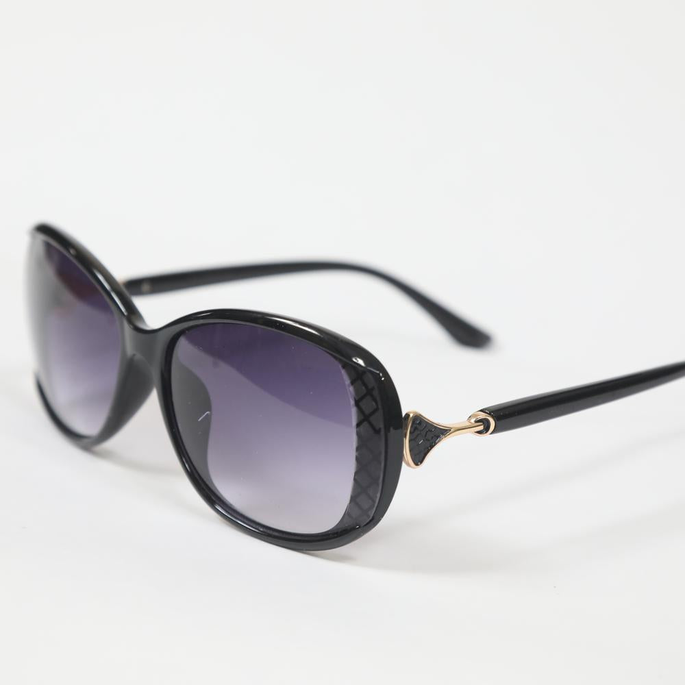 eyedigo-cat-eye-Stylish sunslasses-gradient-black-black-velvet-front-S09-0011 4