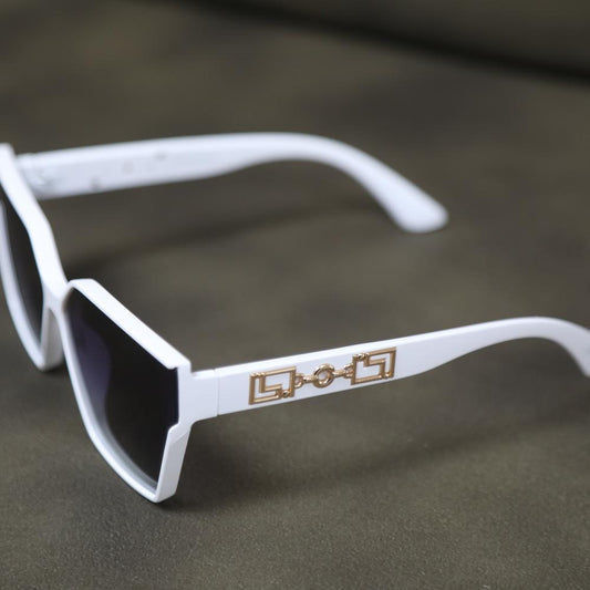 eyedigo-oversize-Stylish sunslasses-black-white-blaze-front-S10-0021 5