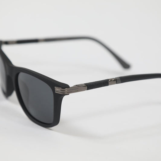 eyedigo-wayfarer-Stylish sunglasses-black-black-grey-drift-front-S10-0018 2