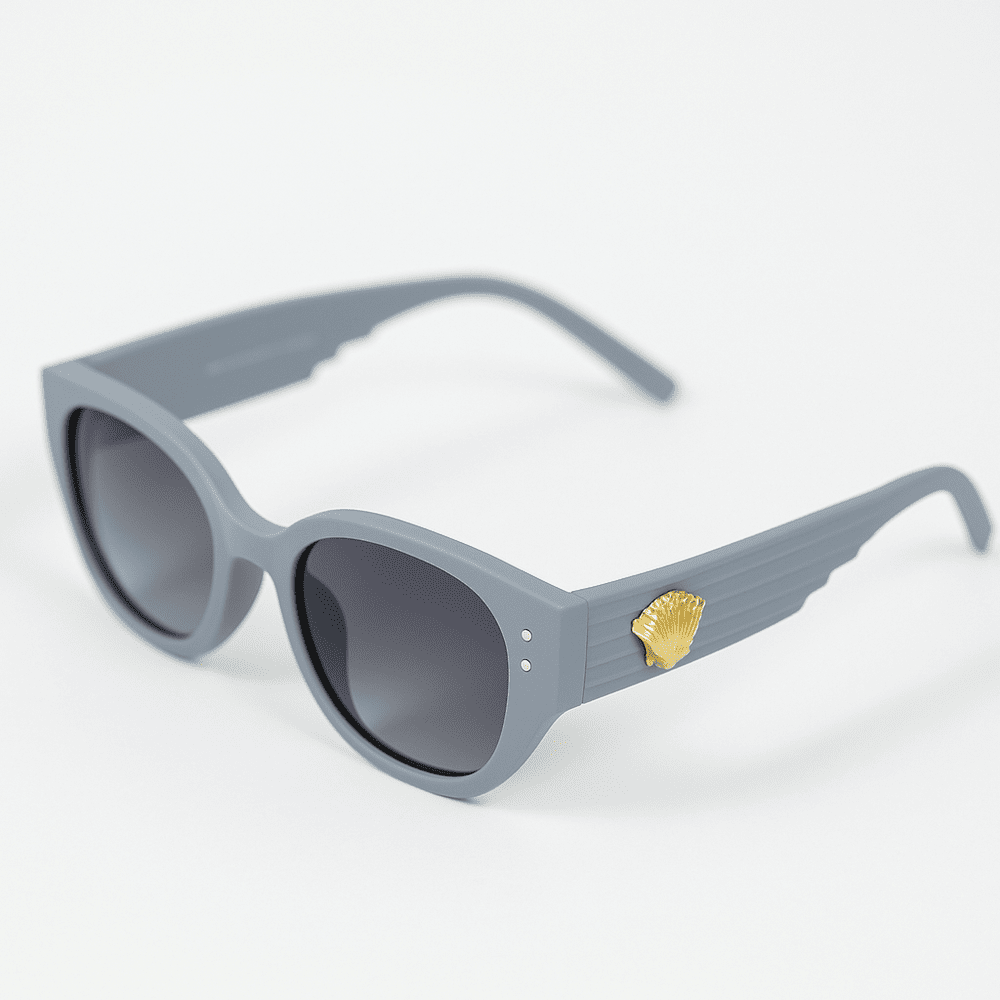 eyedigo-wayfarer-Stylish sunglasses-black-grey-shadow-modelshoot-S10-0022 6