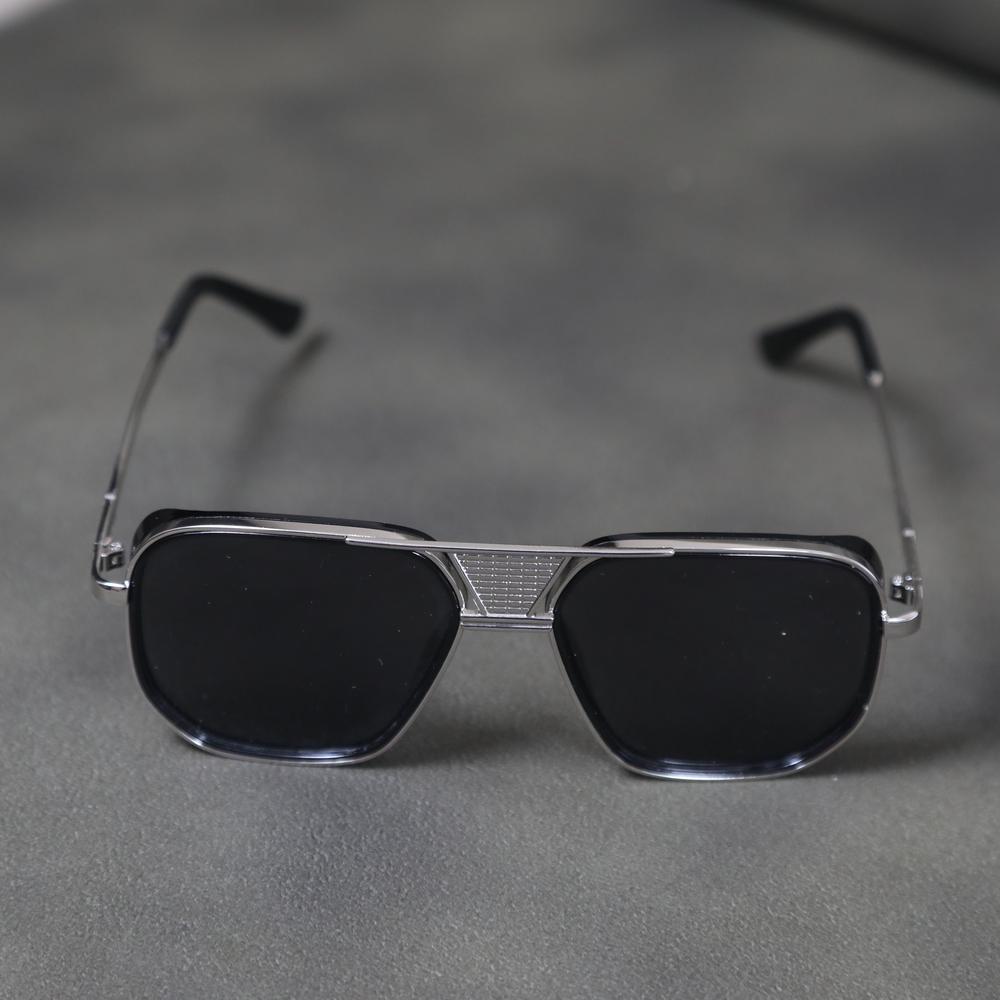 eyedigo-wayfarer-Stylish sunglasses-black-silver-glide-side-S10-0023 7