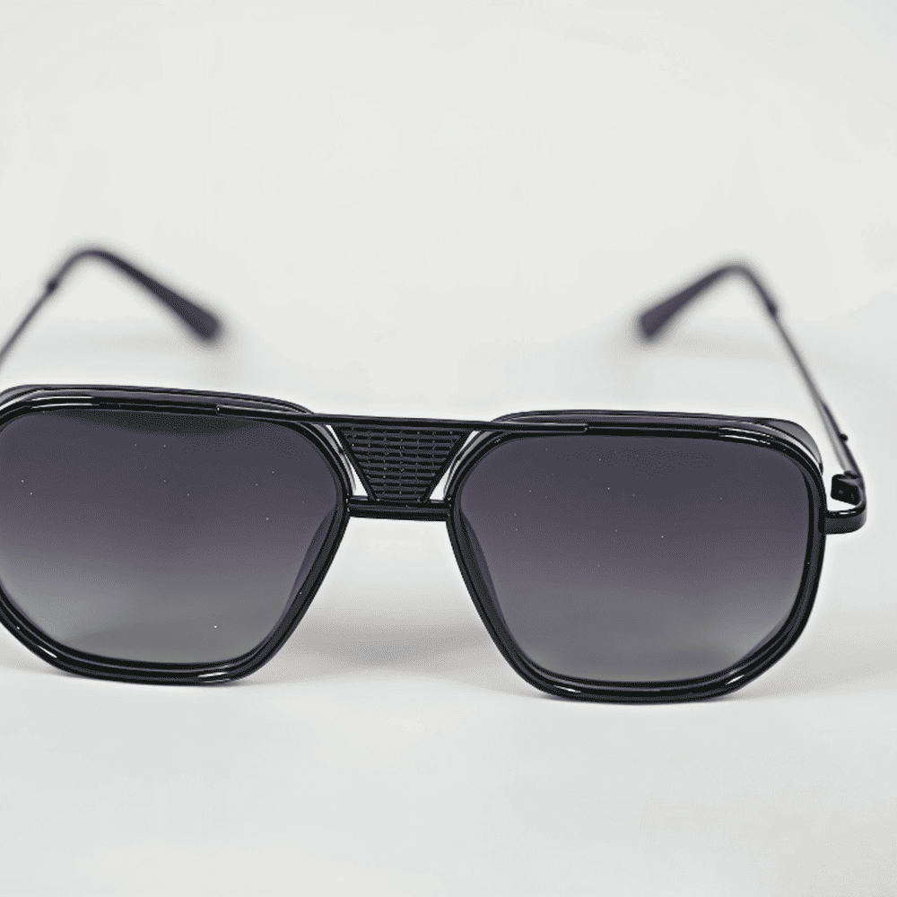 eyedigo-wayfarer-Stylish sunglasses-gradient-black-black-glide-front-S10-0023 3