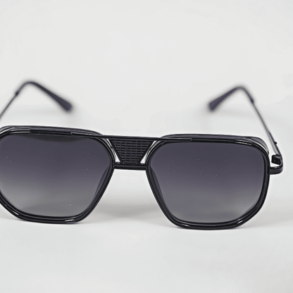 eyedigo-wayfarer-Stylish sunglasses-gradient-black-black-glide-front-S10-0023 3