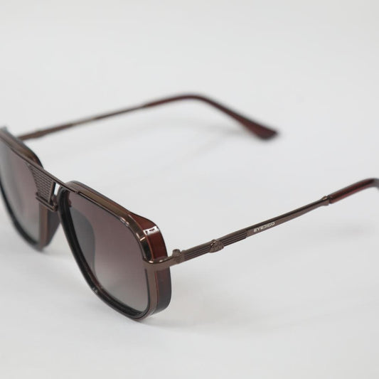 eyedigo-wayfarer-Stylish sunglasses-gradient-brown-rust-glide-front-S10-0023 1