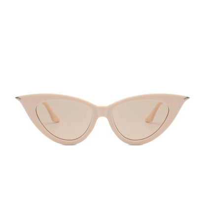 Eyedigo brown X beign cat-eye stylish sunglasses.
