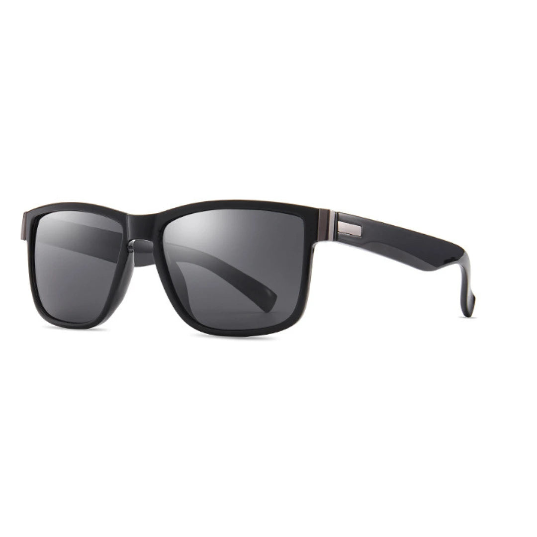 Eyedigo black X black wayfarer stylish sunglasses.